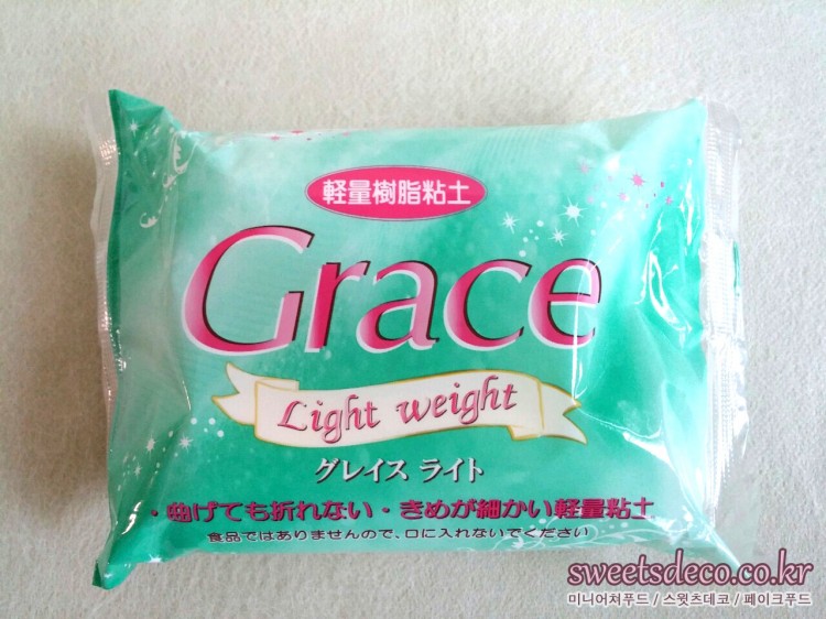 <a href=article.php?contentsno=200&lang=ja class=url target=_blank >グレイスライト<br/>Grace Light weight</a><br/>日清アソシエイツ㈱