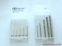 왼쪽：TAMIYA Fine Drill Set<br>오른쪽： TAMIYA Basic Drill Set